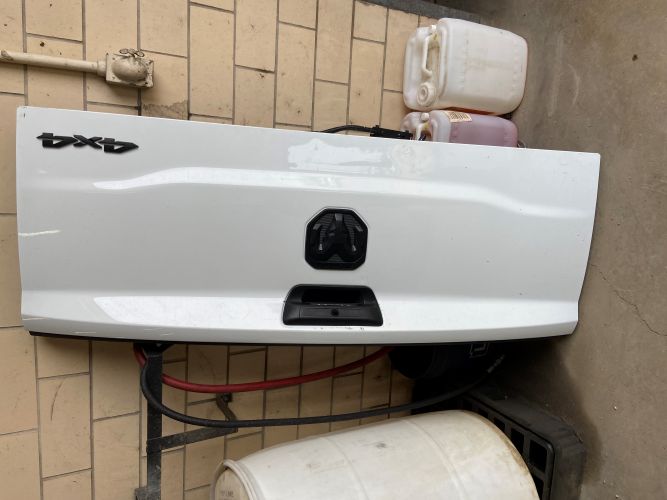 Bumper & Tailgate for 2020 or newer Dodge Ram 2500